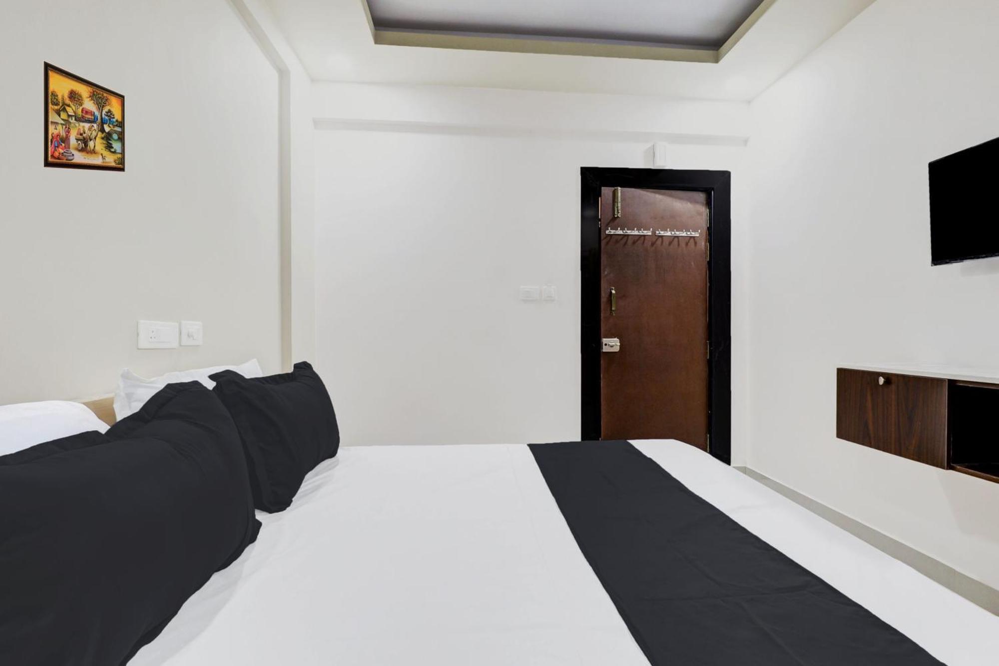 Super Hotel O Sri Harshitha Grand Near Zudio - Star Bazaar, Kundalhalli Gate 班加罗尔 外观 照片